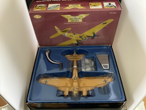 Corgi aa33708 heinkel - corgi,