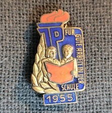 frühes Abzeichen DDR: Für