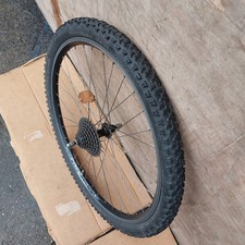 Laufrad Hinterrad 26 Zoll 8Gänge mit Reifen Komplett In Gebrauchten Zustand