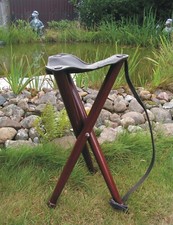 Echt Leder Dreibein Hocker Jagd Ansitz Klapp Sitz Sitzstock Sitzhocker - 66 cm
