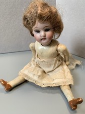 Antike Porzellan Biskuit Puppe, Schlafglasaugen, Perücke, Miniatur Mignonette 7"