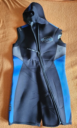 Bare eisweste shorty - bare, velocity