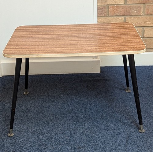 Mid century newiste - mid, kleiner