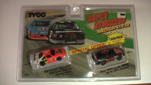 Slot tyco set - "90, t-bird