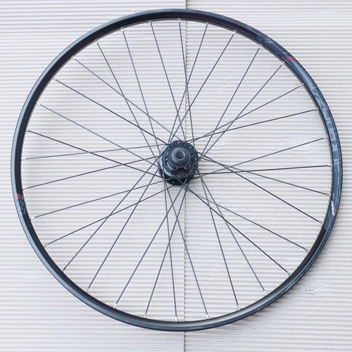Vorderrad xlc evo 6 loch - 26",