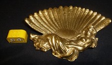 Messing  alt  - Frau  mit