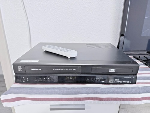 Medion md81664 vhs vcr - medion,