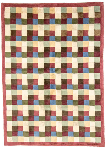 Modern carpet hand knotted