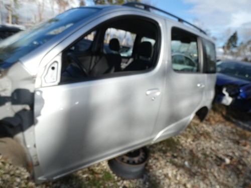 Tür vorne links - , yaris