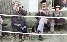 BRETONS JOUEURS DE BINIOU