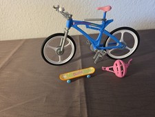 Barbie FAHRRAD mit HELM UND SKATEBOARD