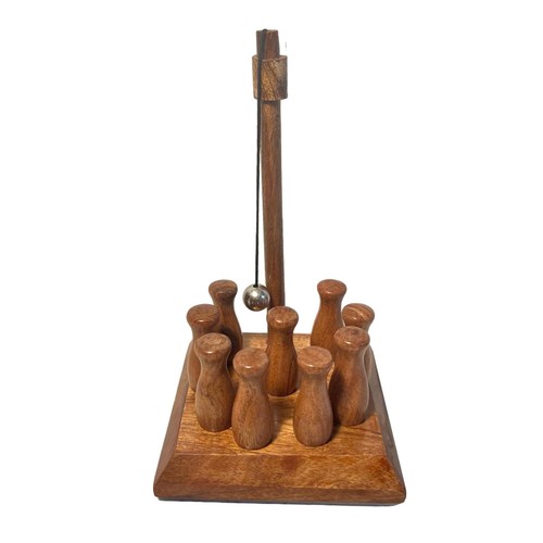 Handgefertigtes kegelspiel aus - handgefertigtes,