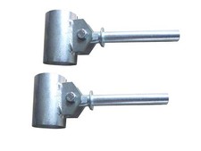 Ruderdollen (Paar) mit Zapfen