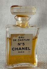 Chanel – No. 5 – Eau de