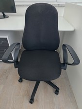 Bürodrehstuhl mit Armlehne und Rollen, Höhenverstellbar, Schwarz