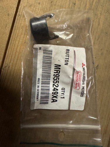 Original mitsubishi carisma - mitsubishi,