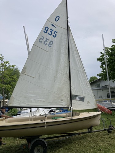 Jolle mit trailer - und, e-