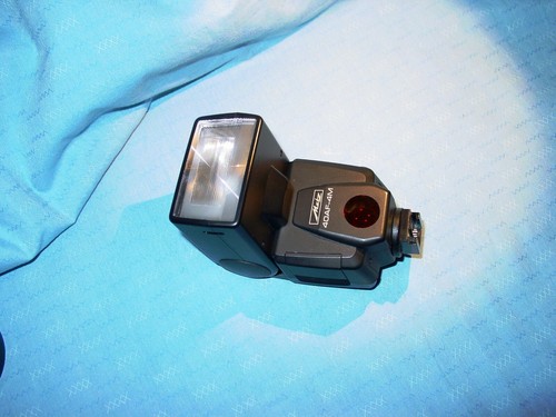 Metz 4m - ,