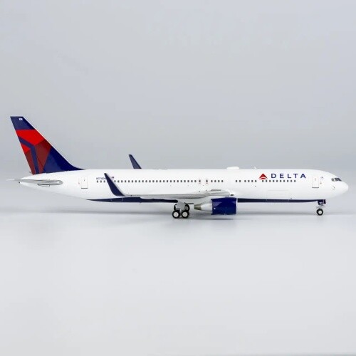 Model boeing 767 300er - model, 767-300er