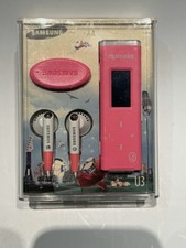 Samsung mp3 player - 1gb, pink