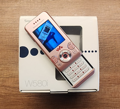 Sony ericsson walkman w580i - ericsson,