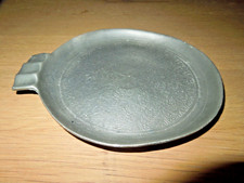 alter antiker Aschenbecher aus