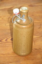 Steingutflasche Tonflasche Keramikflasche mit Bügelverschluss, 0,7 Liter