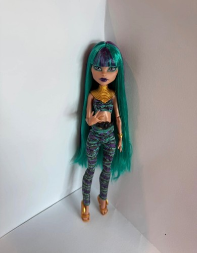Monster high nefera nile - de,