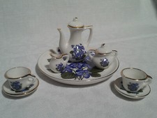 Kinder, Puppen / Tee-Service