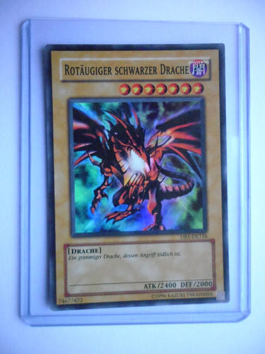 Rotäugiger schwarzer drache - rotäugiger,