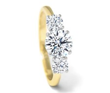 Diamant Ring, Drei Stein