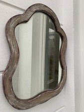 Wandspiegel Holzrahmen