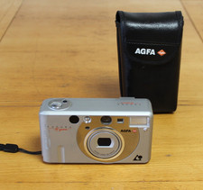 AGFA Futura AF Zoom Lens 25-50mm APS Kamera silber mit Agfa Tasche