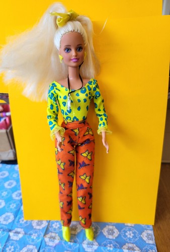 Hasbro puppe sindy 90er - hasbro, sindy,90er