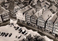 Homberg Bez. Kassel    Fachwerkhäuser am Marktplatz