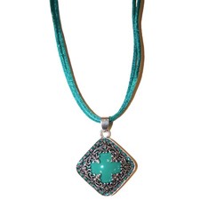 LR.Joyce Bavarian Kiss Amulett