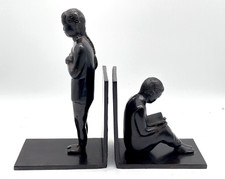 Schönes Buchstützen Paar aus