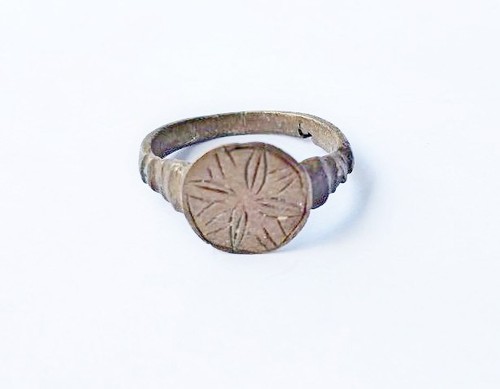 Wunderschöner ring aus - ring,