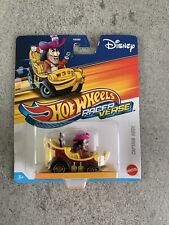 Hot Wheels Racer Verse Captain