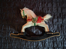 Altes Schaukelpferd Holz