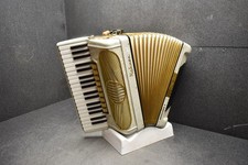 Hohner Granada 3 Chörig  96