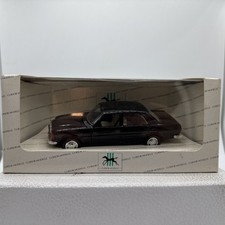 CURSOR MODELLE Mercedes W123 schwarz in OVP