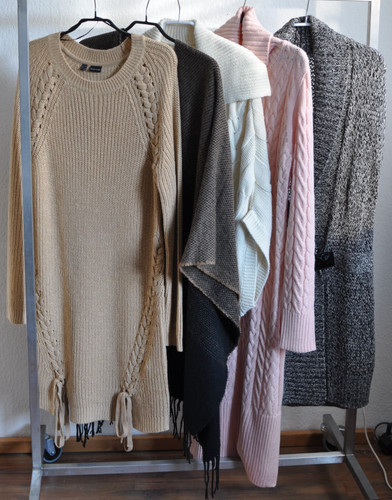 Konvolut strickkleider jacken - strickkleider,