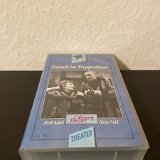 VHS TRATSCH im Treppenhaus mit