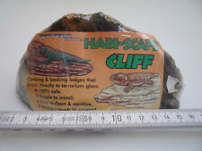 DEKO-FELSEN  AUS KUNSTSTOFF ZUM ANKLEBEN