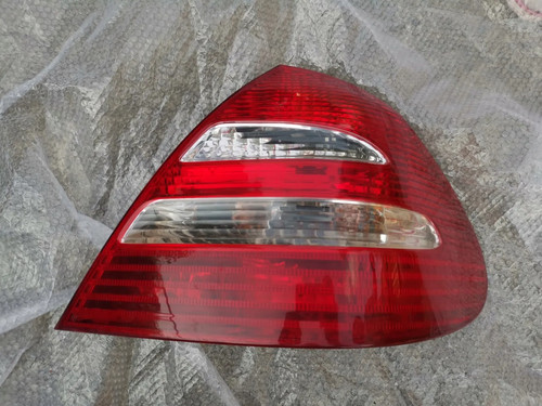 Rückleuchte mercedes benz - rückleuchte, mercedes-benz