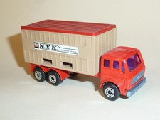 MATCHBOX SUPERFAST MERCEDES CONTAINER TRUCK No. 42, unbespielt