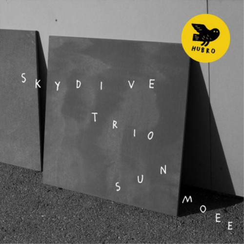Skydive trio sun moee - sun,