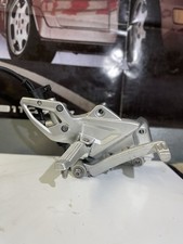 Fußrasten Anlage Vorne Rechts BMW F 800 R 2009-2014  8527864 F800R F800GT