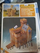 Kartonmodell Burg 1:400